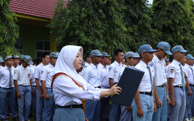 Upacara Awal Semester Genap Tahun Pelajaran 2025/2026 SMKN 3 Kotabumi